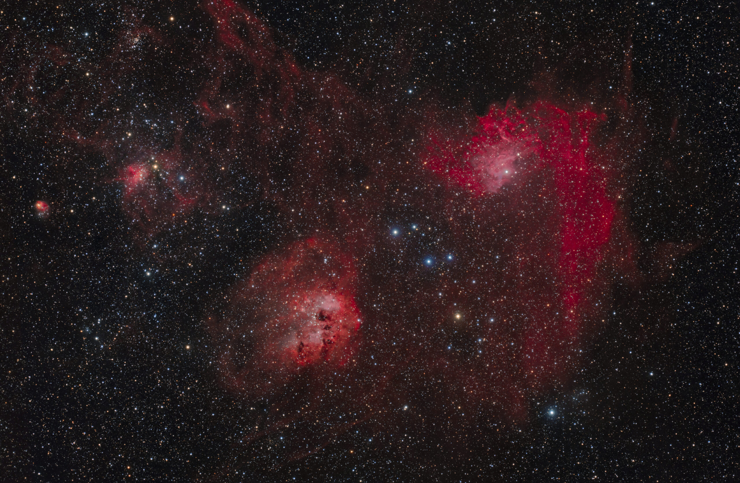 Nebular complex in Auriga (Giuseppe Donatiello)